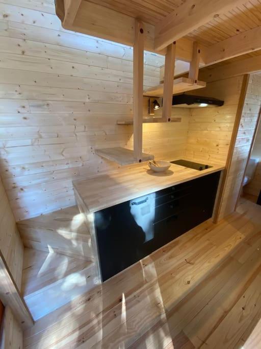 Tiny House Atypique Tout Confort 4 Pers Jardin ラ・ギャルド エクステリア 写真